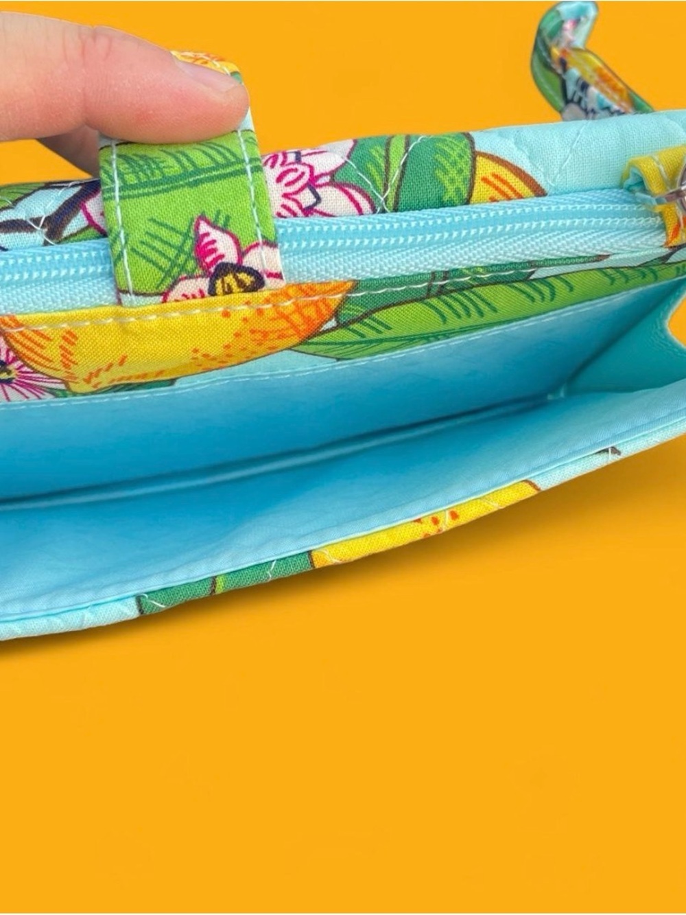 Vera Bradley Lemon Grove RFID Tech wristlet Quilted Passport Wallet - lemon teal - Picture 5 of 6